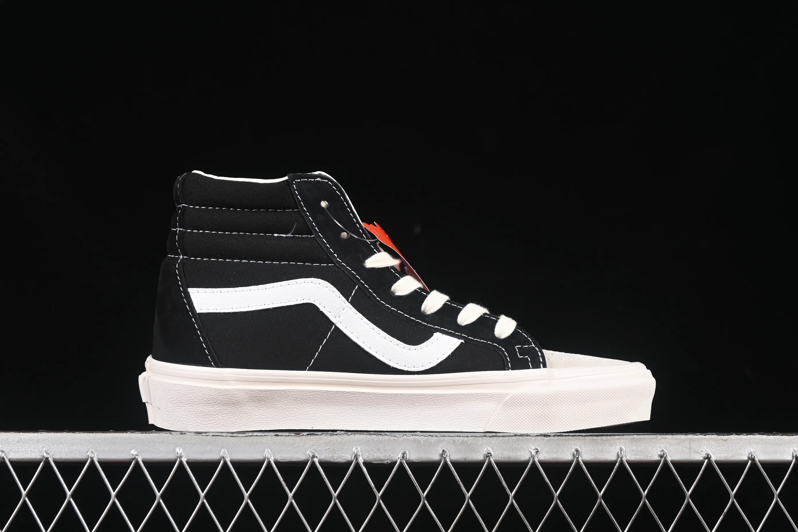 All categories Vans Vans series Vans Hi Vans high-top FOG x Vans Sk8-Hi joint high-top casual sneakers VN0A2XS1ML5